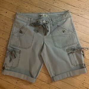 LEI Women's Sage Cargo Shorts